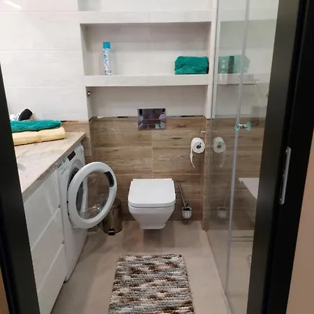 Kasprowicza 20 + Miejsce Parkingowe W Cenie. Kołobrzeg