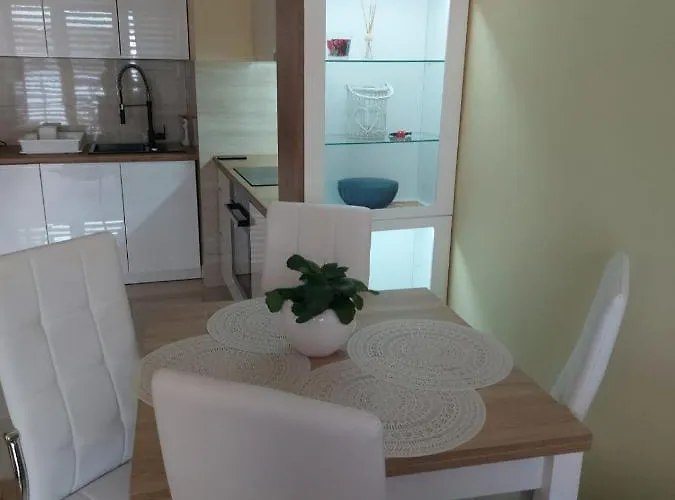 Appartamento Kasprowicza 20 + Miejsce Parkingowe W Cenie. *