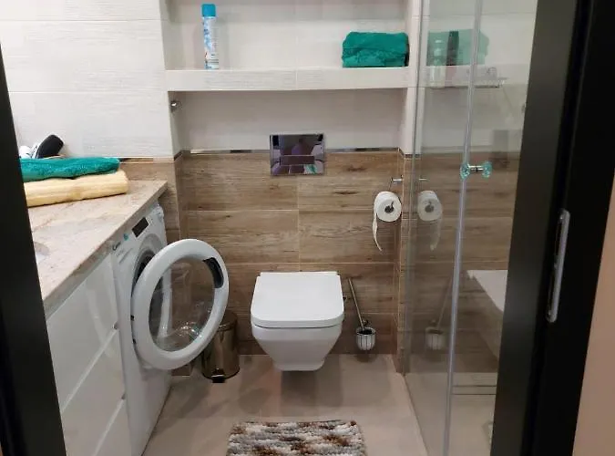 Kasprowicza 20 + Miejsce Parkingowe W Cenie. Kołobrzeg